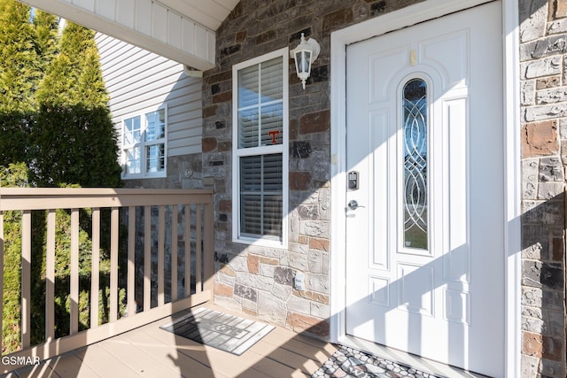 view of property entrance