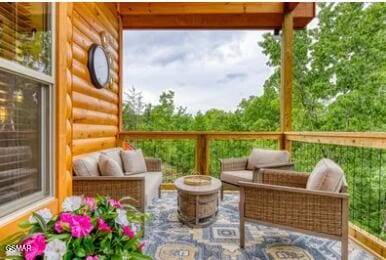 937 Pine Valley Way, Sevierville, TN 37862 - balcony featuring an outdoor hangout area