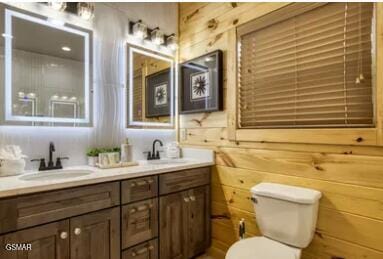 937 Pine Valley Way, Sevierville, TN 37862 - bathroom featuring double vanity and toilet