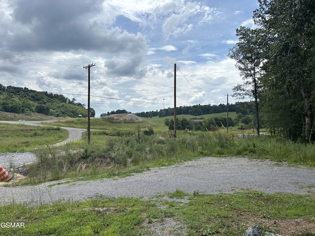 3412 Worth Rd, Sevierville, TN 37876 - view of road