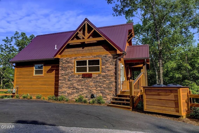 view of front of home