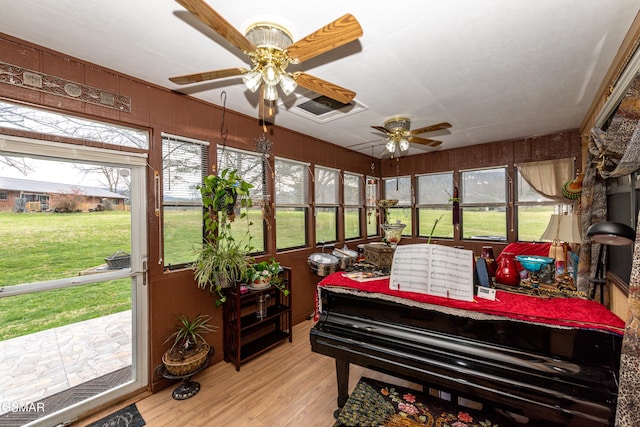 311 E Chestnut Hill Rd, Townsend, TN 37882 - sunroom / solarium with visible vents and ceiling fan