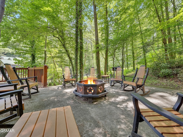 3541 Twin Pines Way, Sevierville, TN 37876 - view of patio featuring an outdoor fire pit