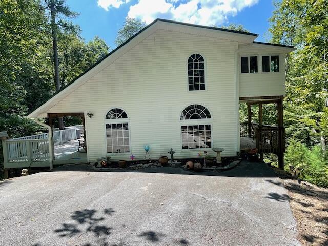 view of front of home