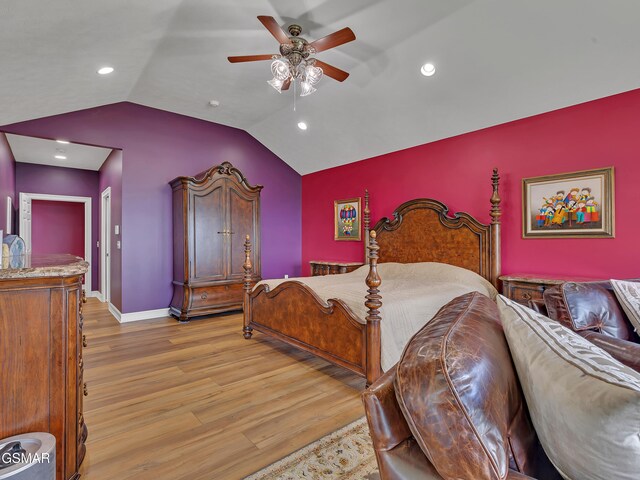 498 Proffitt Ridge Rd, Mooresburg, TN 37811 - bedroom featuring light wood finished floors, lofted ceiling, recessed lighting, and a ceiling fan