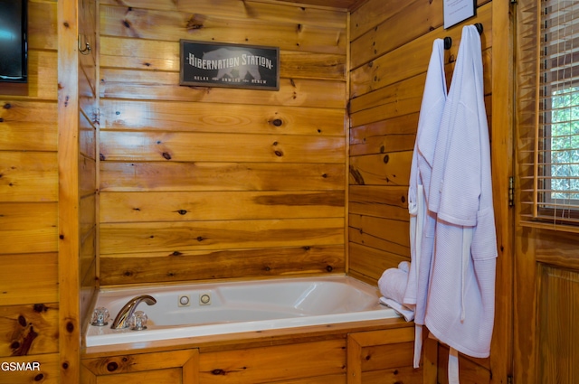 3214 Bear Country Way, Sevierville, TN 37876 - full bath featuring wooden walls and a bath