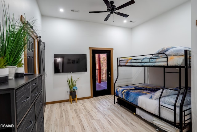 1040 Old Cartertown Rd, Gatlinburg, TN 37738 - bedroom with light wood finished floors, baseboards, and recessed lighting