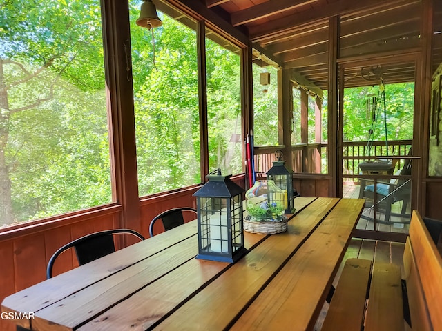 view of sunroom / solarium