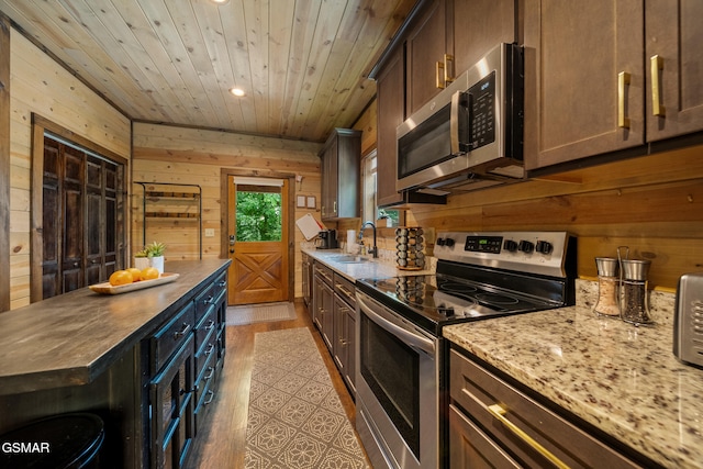 601 Deer Path Ln, Gatlinburg, TN 37738 - photo 14