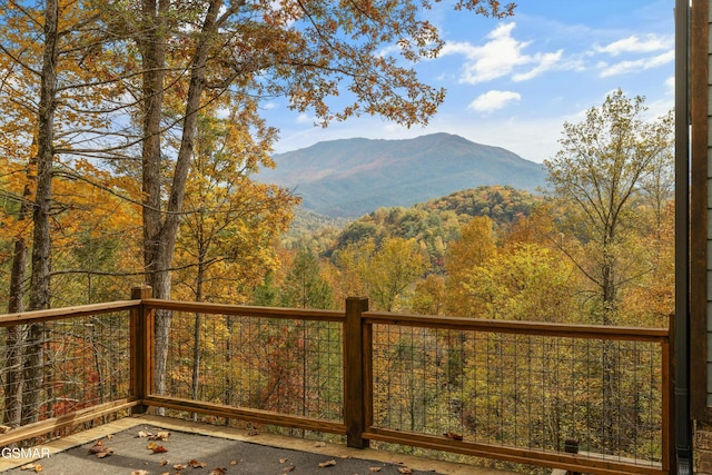 property view of mountains