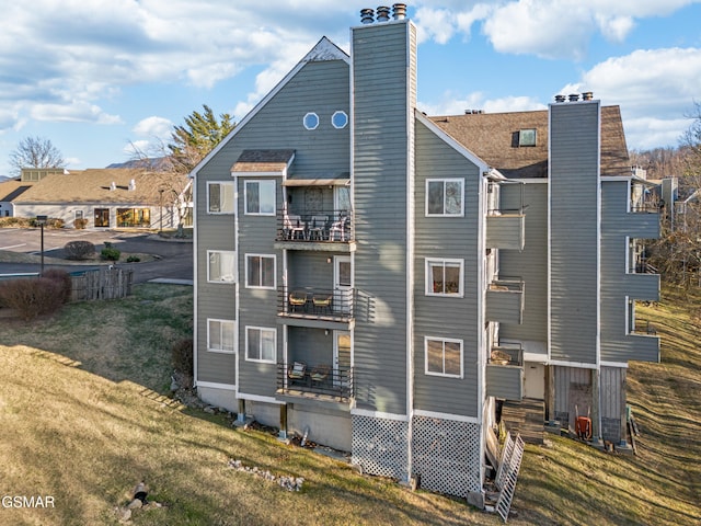1260 Ski View Dr Unit 3308, Gatlinburg, TN 37738 - rear view of property with a yard and a chimney