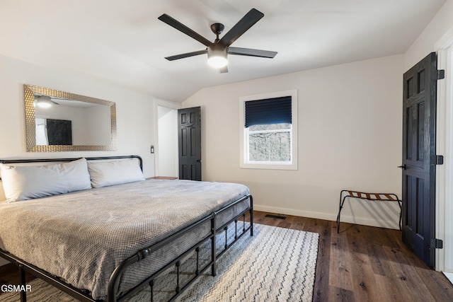 2760 Hawks View Trl, Pigeon Forge, TN 37876 - bedroom with wood finished floors, baseboards, vaulted ceiling, and ceiling fan