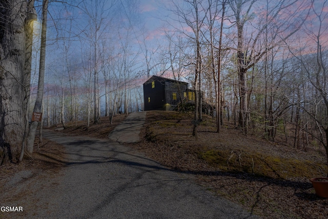 2760 Hawks View Trl, Pigeon Forge, TN 37876 - view of front of house with an outdoor structure