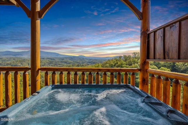 2513 Look Afar View Dr, Sevierville, TN 37876 - wooden deck featuring a mountain view