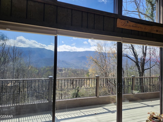 647 Sunshine Trl, Gatlinburg, TN 37738 - photo 5