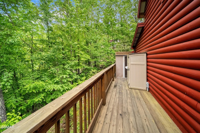 view of wooden deck