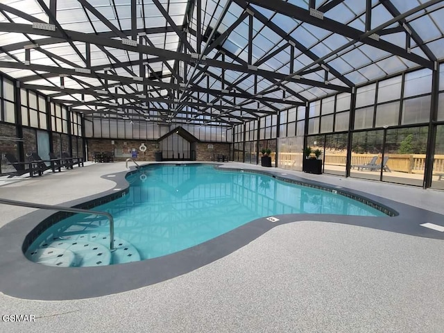 1503 Squirrel Nest Way, Sevierville, TN 37876 - indoor community pool with a patio area