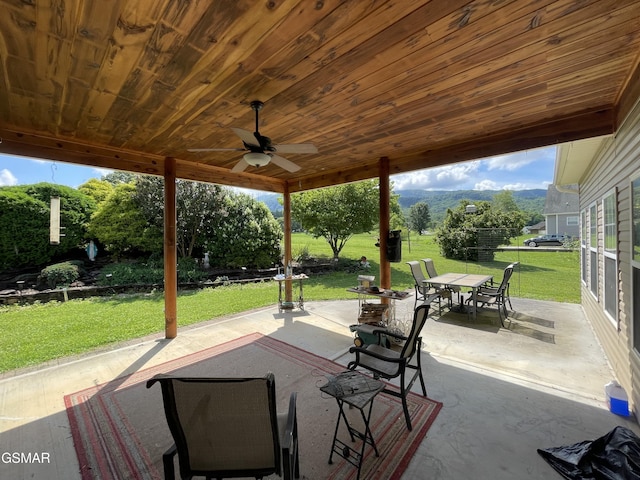 3351 Line Springs Rd, Sevierville, TN 37862 - view of patio featuring outdoor dining space and ceiling fan