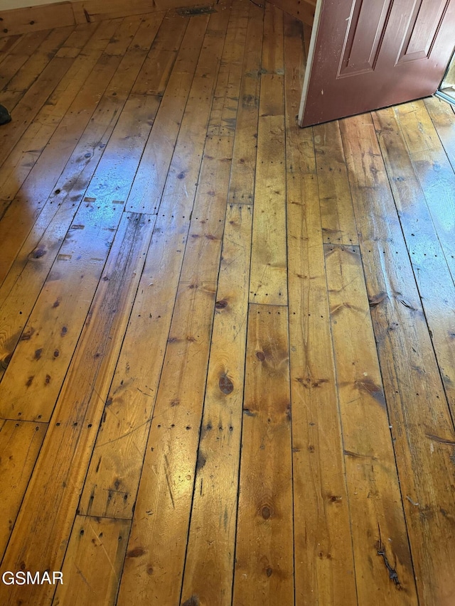 4205 Birds Creek Rd, Sevierville, TN 37876 - room details featuring wood finished floors