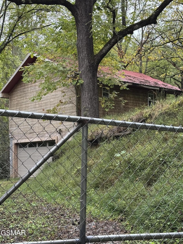 4205 Birds Creek Rd, Sevierville, TN 37876 - exterior space featuring fence