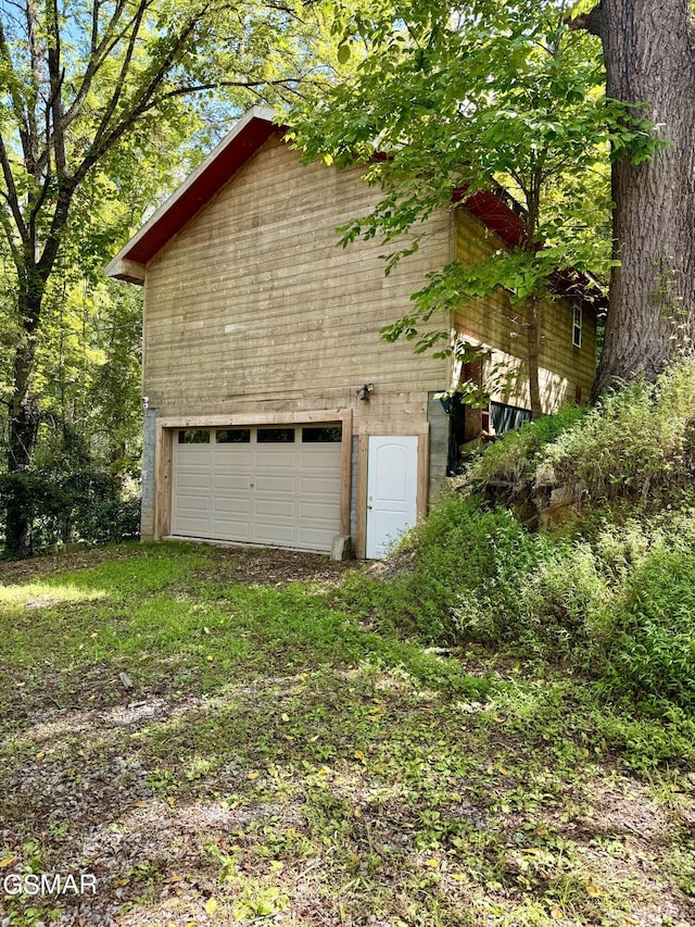 4205 Birds Creek Rd, Sevierville, TN 37876 - view of garage