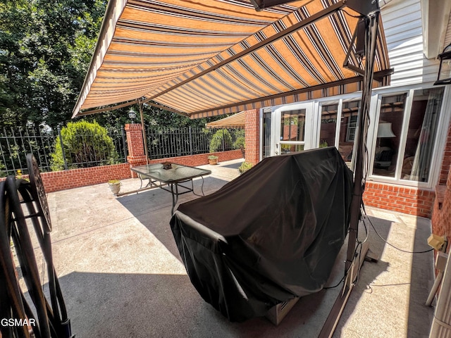 1042 Fine Glen Dr, Sevierville, TN 37862 - view of patio / terrace featuring grilling area