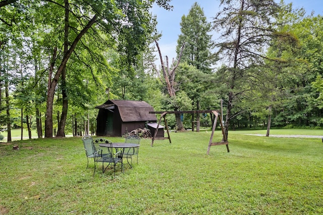 2655 Craig Circle Way, Cosby, TN 37722 - view of grassy yard with a storage shed