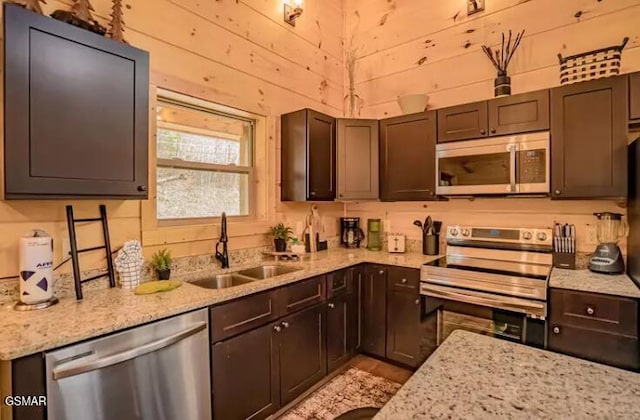 1615 Bear Valley Rd, Sevierville, TN 37876 - photo 6