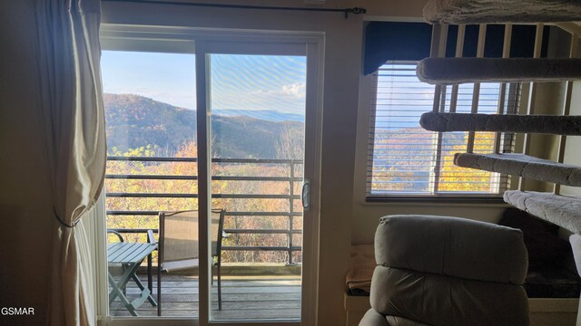 entryway with a mountain view