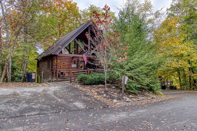 view of home's exterior