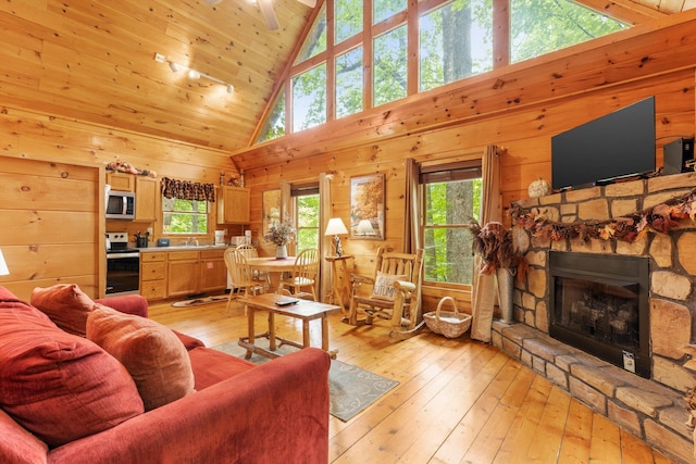 2457 N School House Gap Rd, Sevierville, TN 37876 - photo 2