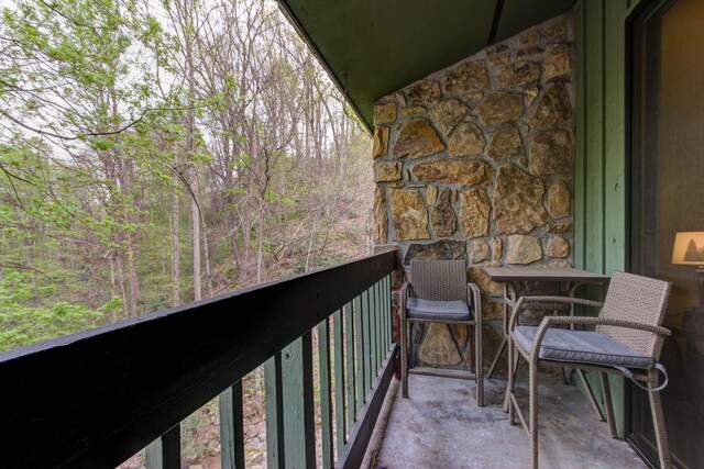 1435 Wiley Oakley Dr Unit 173, Gatlinburg, TN 37738 - view of balcony