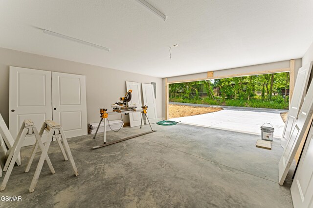 1039 Cedar Ln, Sevierville, TN 37862 - view of garage