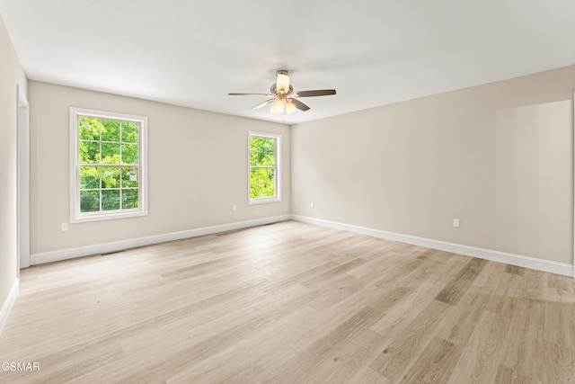 1039 Cedar Ln, Sevierville, TN 37862 - unfurnished room with a ceiling fan and light wood finished floors