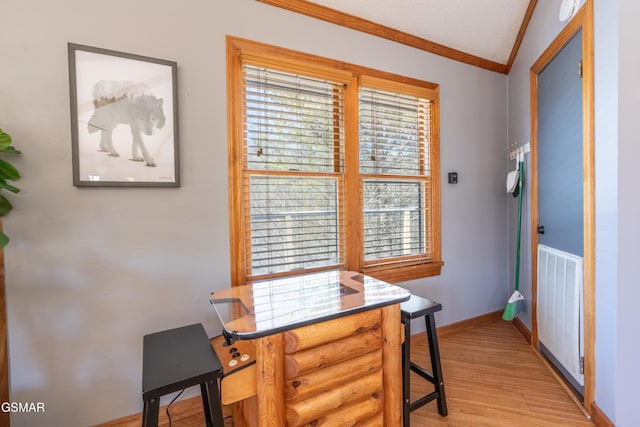 3709 Eagle Ln, Gatlinburg, TN 37738 - dining space featuring crown molding, light wood finished floors, baseboards, and visible vents