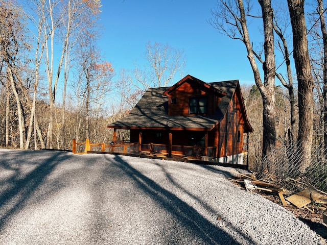 view of front of property