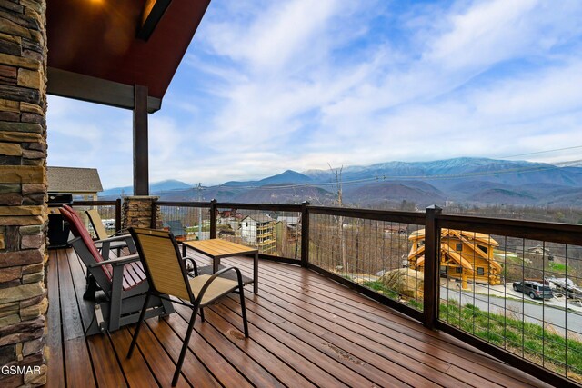 710 Wiley Oakley Dr, Gatlinburg, TN 37738 - deck with a mountain view
