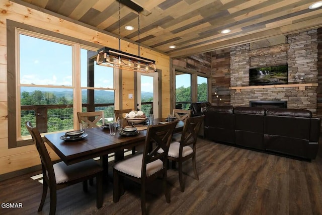 dining area featuring recessed lighting and dark wood finished floors