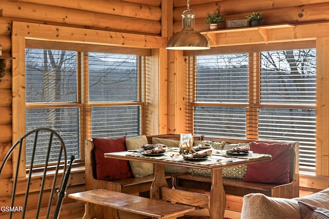 dining area featuring breakfast area