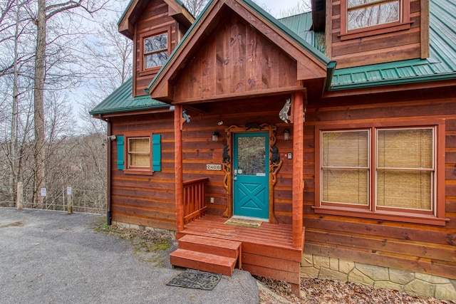 view of entrance to property