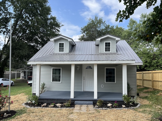 view of front of house with a porch