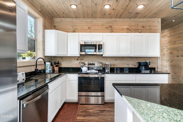1653 Parkway Ter, Gatlinburg, TN 37738 - photo 6