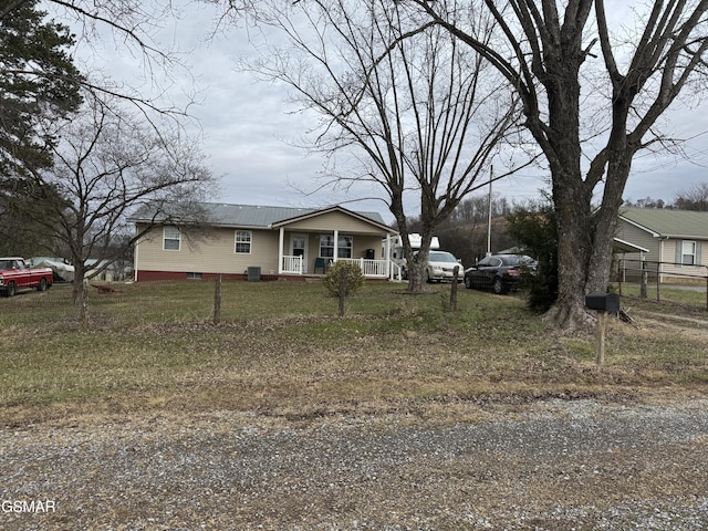 view of front of house featuring a porch