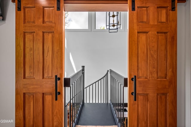 2385 Forge Hideaway Loop Unit 2, Pigeon Forge, TN 37863 - foyer entrance with a chandelier
