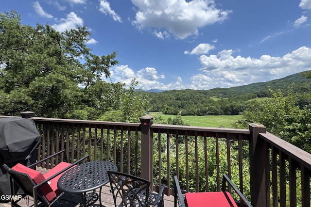 1482 Red Cedar Ln Unit 64, Sevierville, TN 37876 - balcony with a view of trees and area for grilling