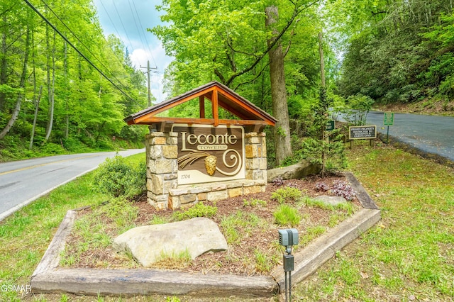 1704 Hidden Hills Rd Unit 504, Gatlinburg, TN 37738 - view of community sign