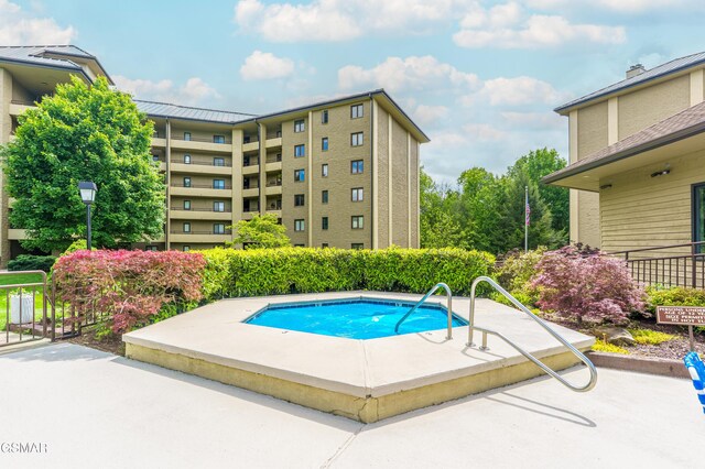 1704 Hidden Hills Rd Unit 504, Gatlinburg, TN 37738 - view of swimming pool