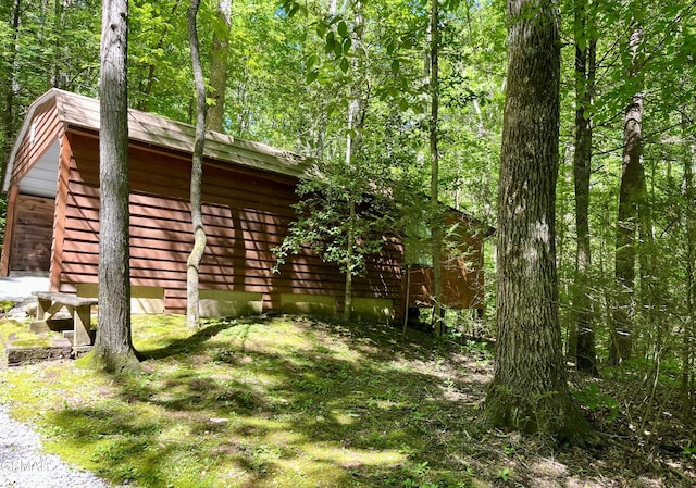 2537 Waldens Creek Rd, Sevierville, TN 37862 - view of side of home with a view of trees