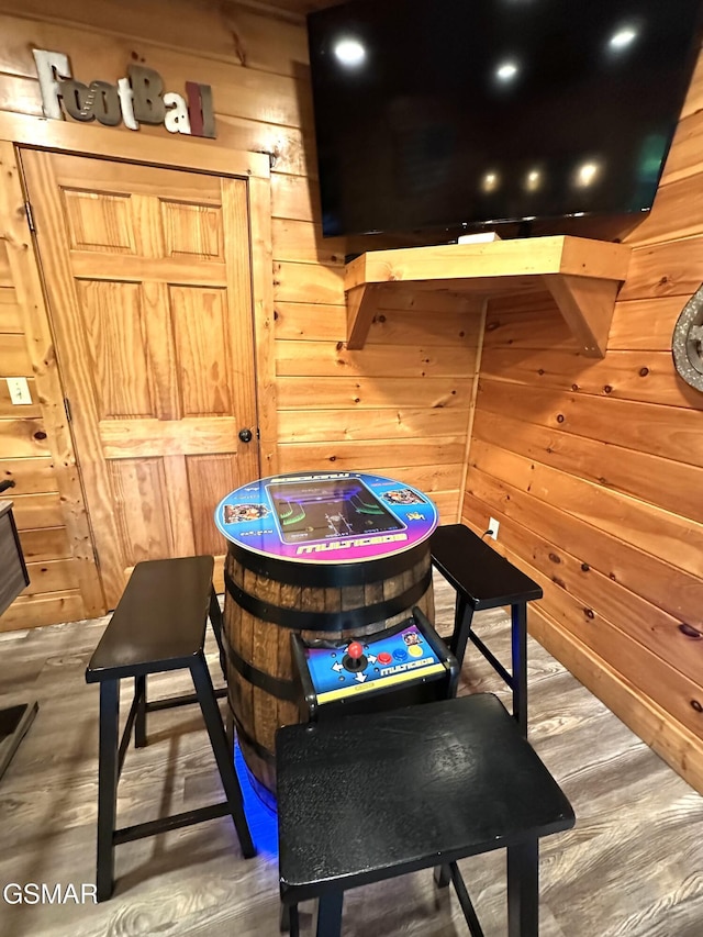 2973 Mockingbird Way, Sevierville, TN 37862 - detailed view of wooden walls and wood finished floors