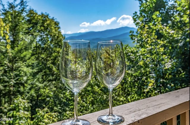 exterior details with a mountain view